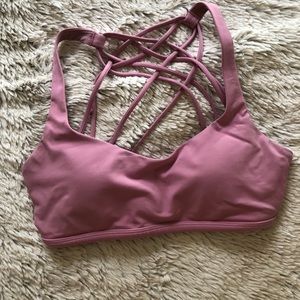 LuluLemon free to be wild sports bra